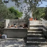 8123a Apartment