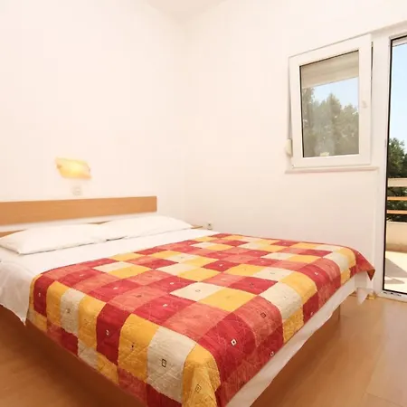 Apartment 8123a
