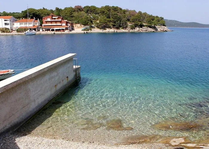 شقة 8123a Božava